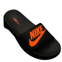 Chinelo Nike - Preto, Logo Laranja