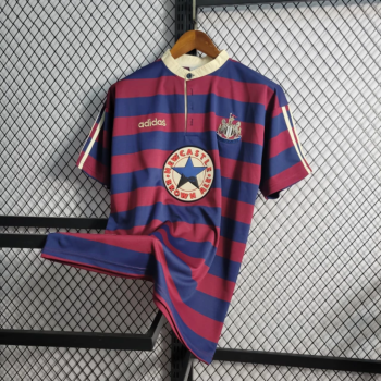 Camisa II Newcastle Retrô Masc. 95/97 - Grená e Azul